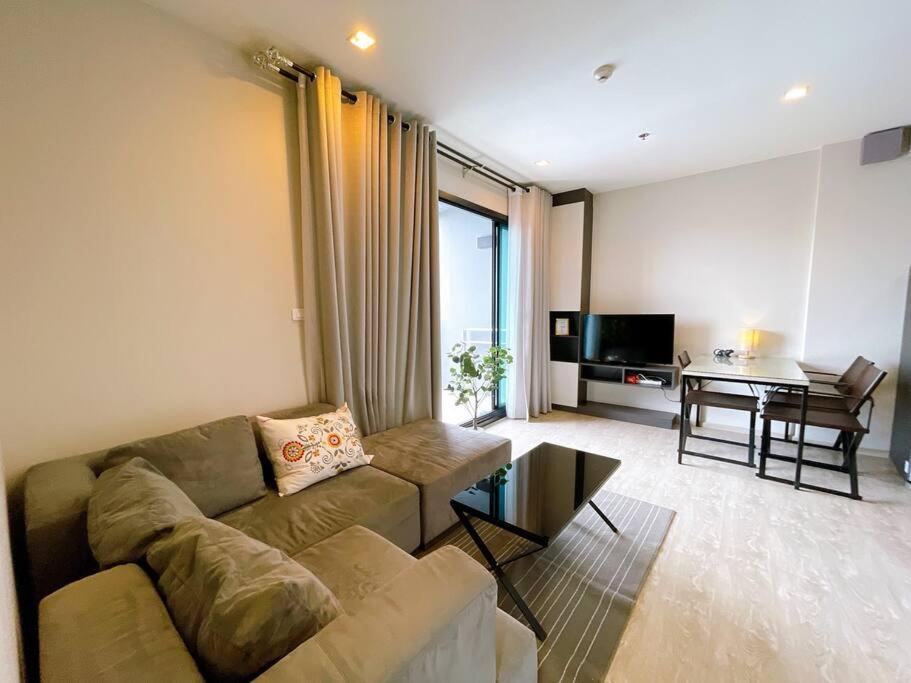 The Base Central Pattaya 2Bed King&Queen Sky Seaview & Infinity Pool מראה חיצוני תמונה